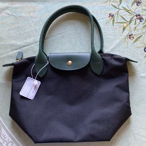 Scully & Scully Small Black Tote with Green Handles